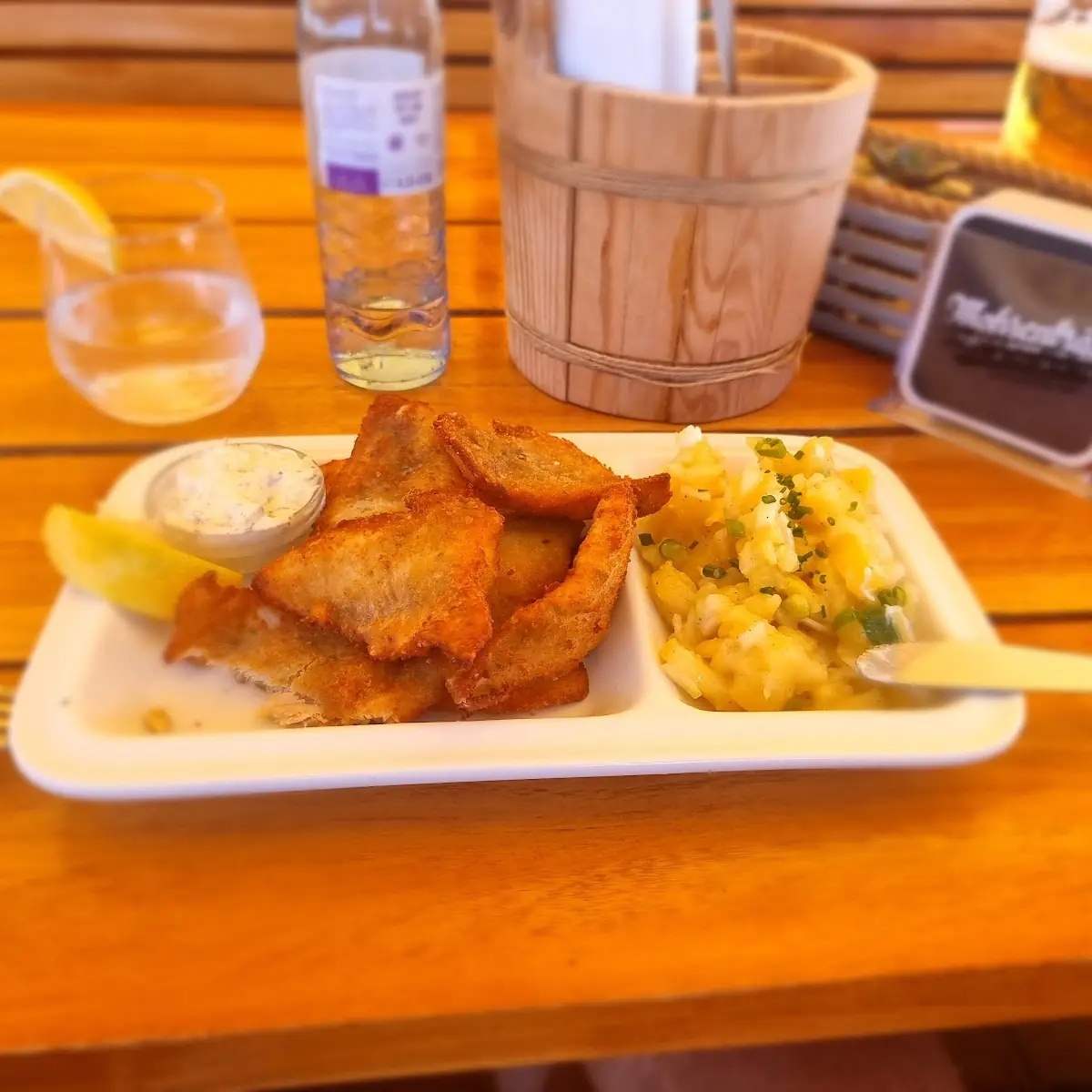 Knusperle & Kartoffelsalat