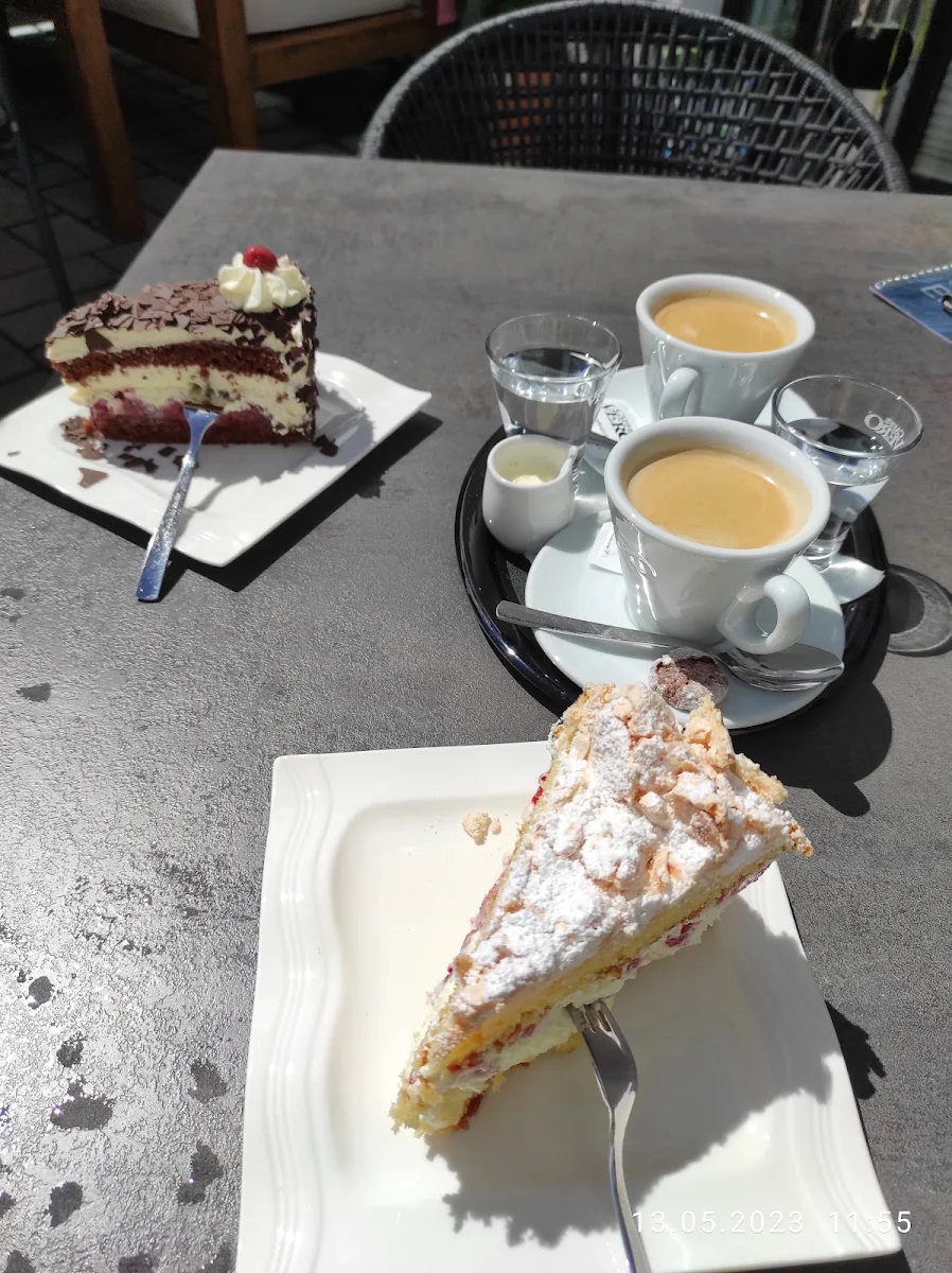 Schwarzwälder Kirsch Und Irgendwas Mit Luft