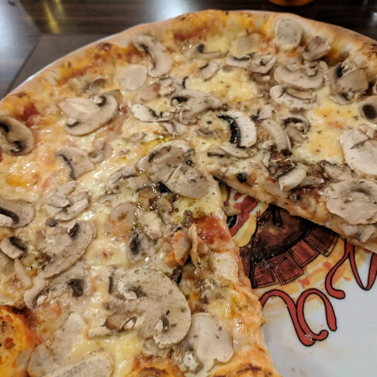 Pizza Funghi