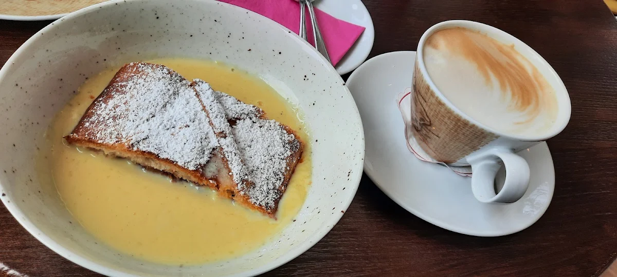 Apfelstrudel Mit Vanillesosse