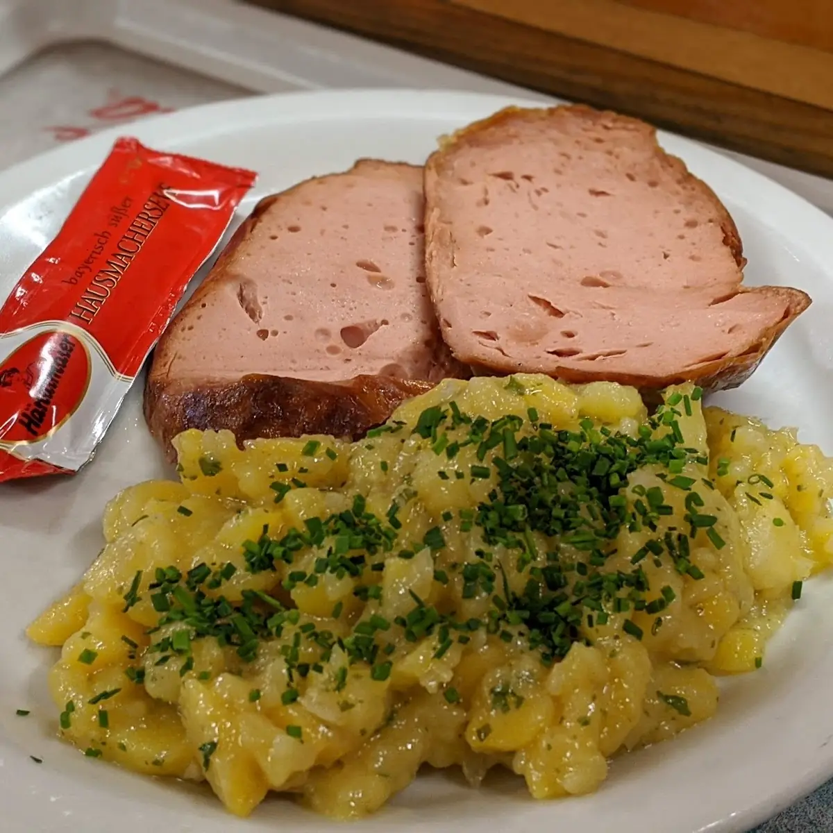 Leberkäse Mit Kartoffelsalat