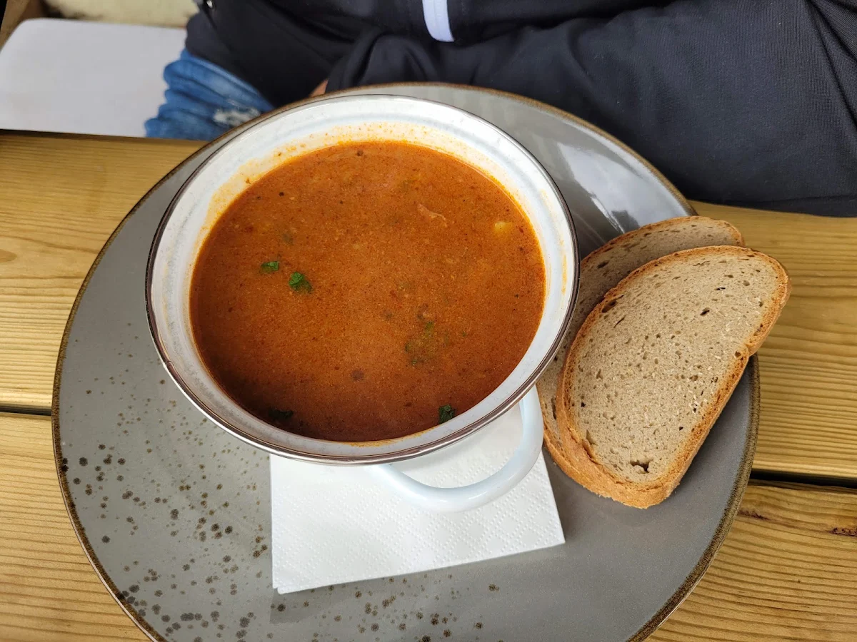 Gulaschsuppe