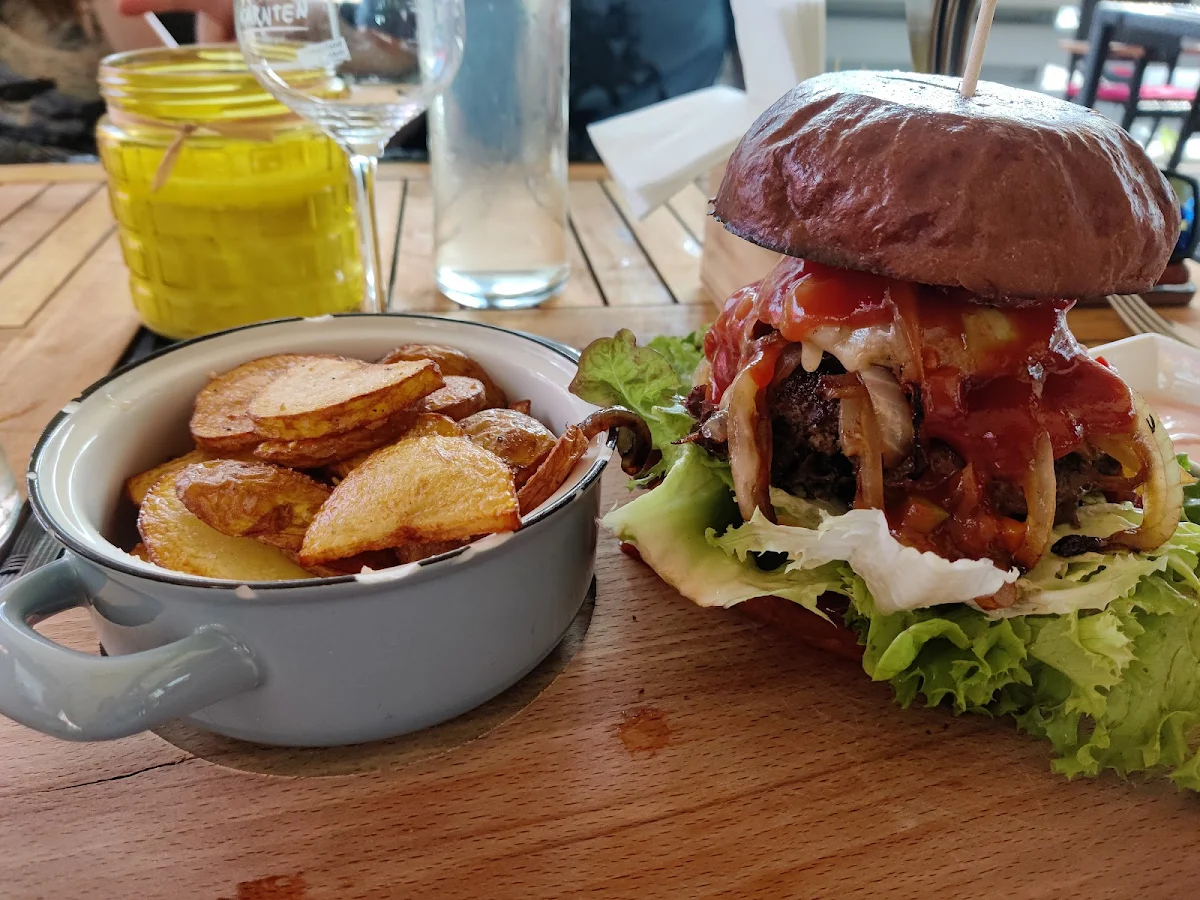 Genuß Burger Und Fasanfilet