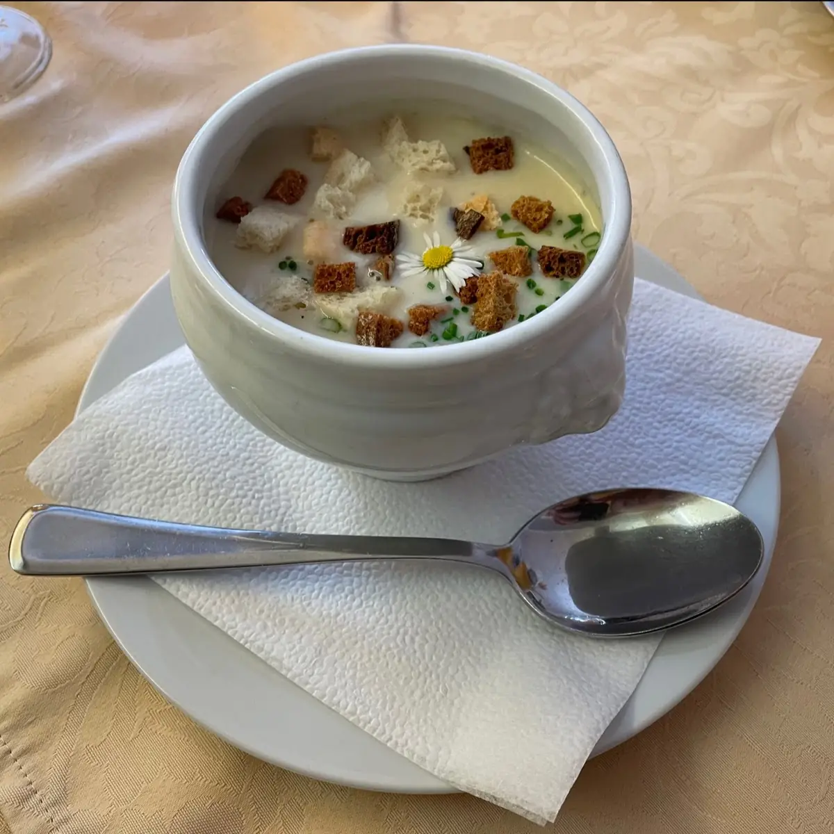 Knoblauchcremesuppe