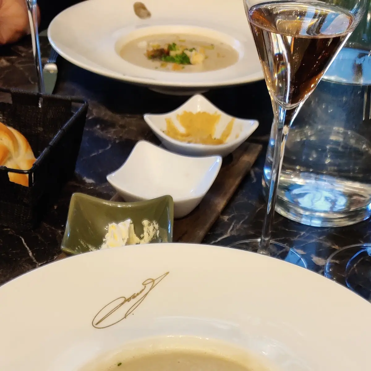 Spargelcremesuppe