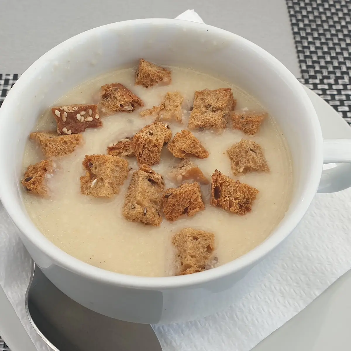 Knoblauchcremesuppe