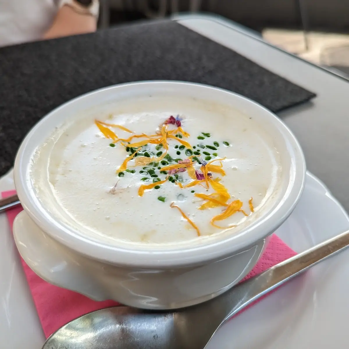 Käsesuppe