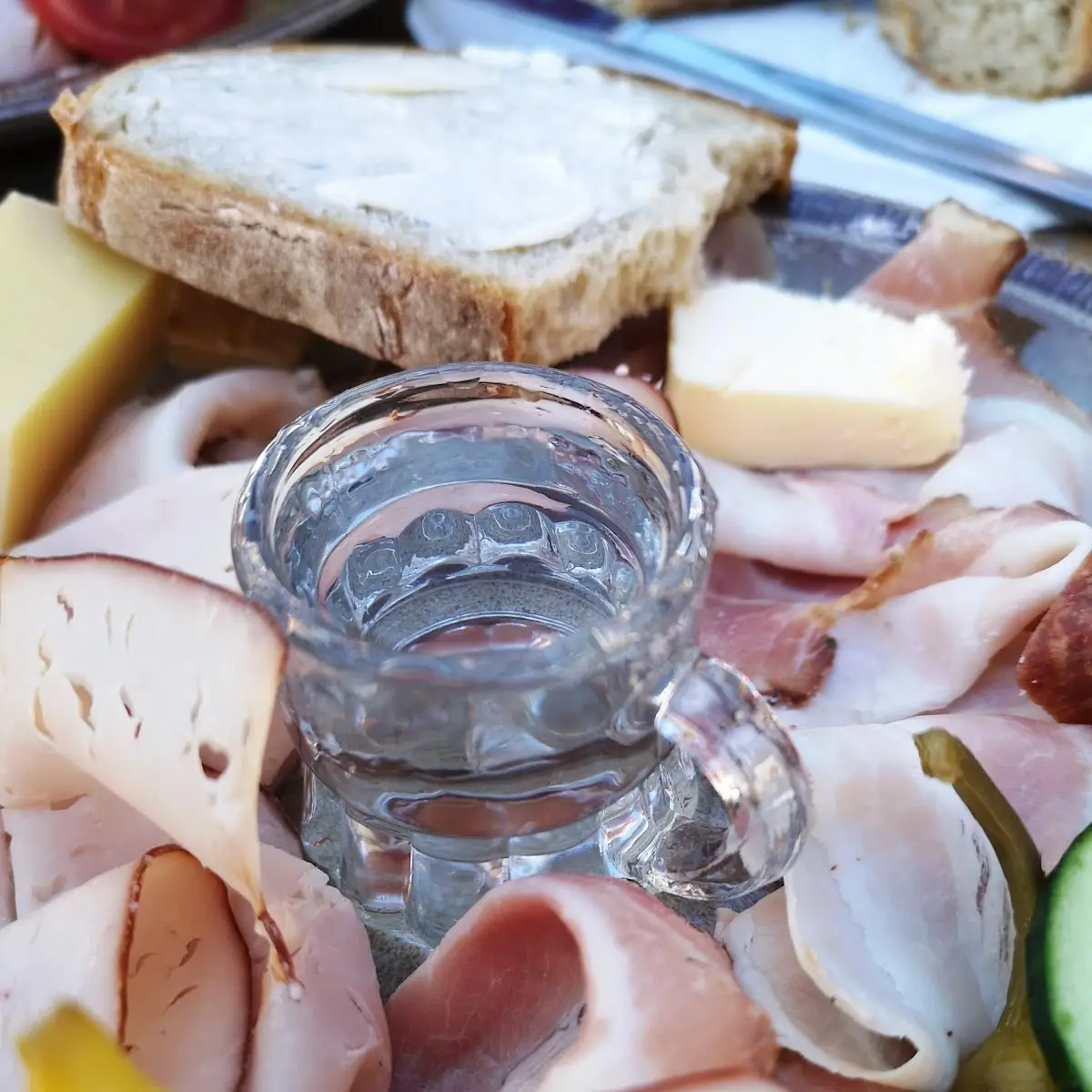 Brettel Jause Mit Obstler