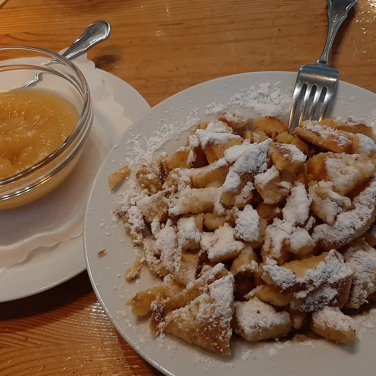 Kaiserschmarrn Mit Apfelmus