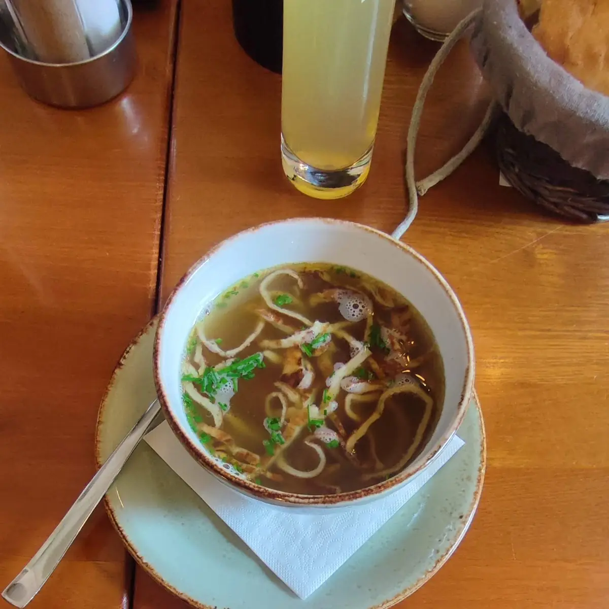 Suppe Mit 3 Fritatten
