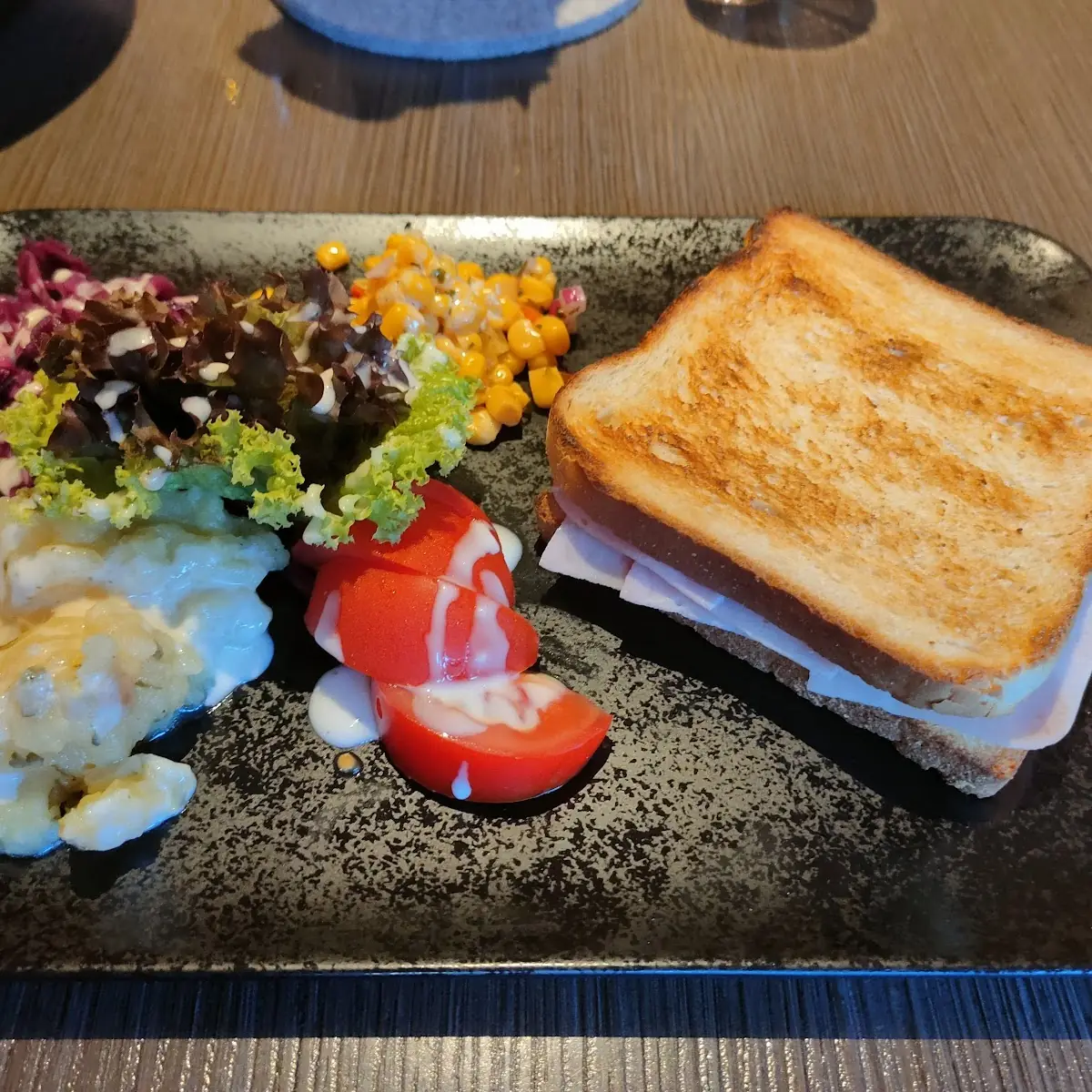 Toast with Chees and Ham