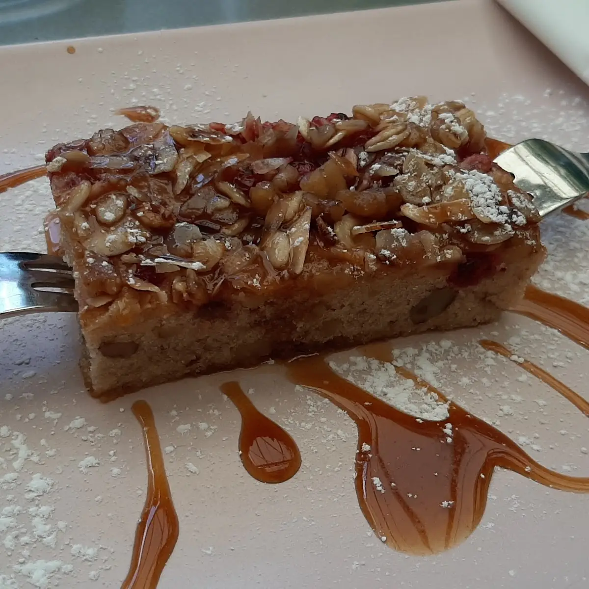 Bananen Ribisel Schnitte