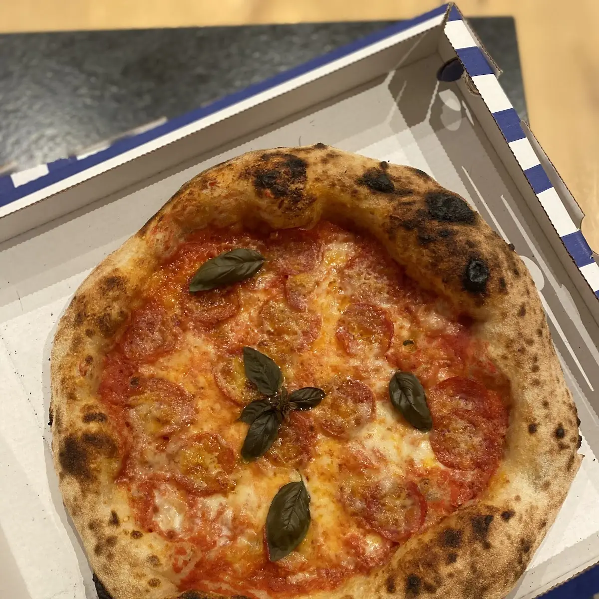 Salami Pizza