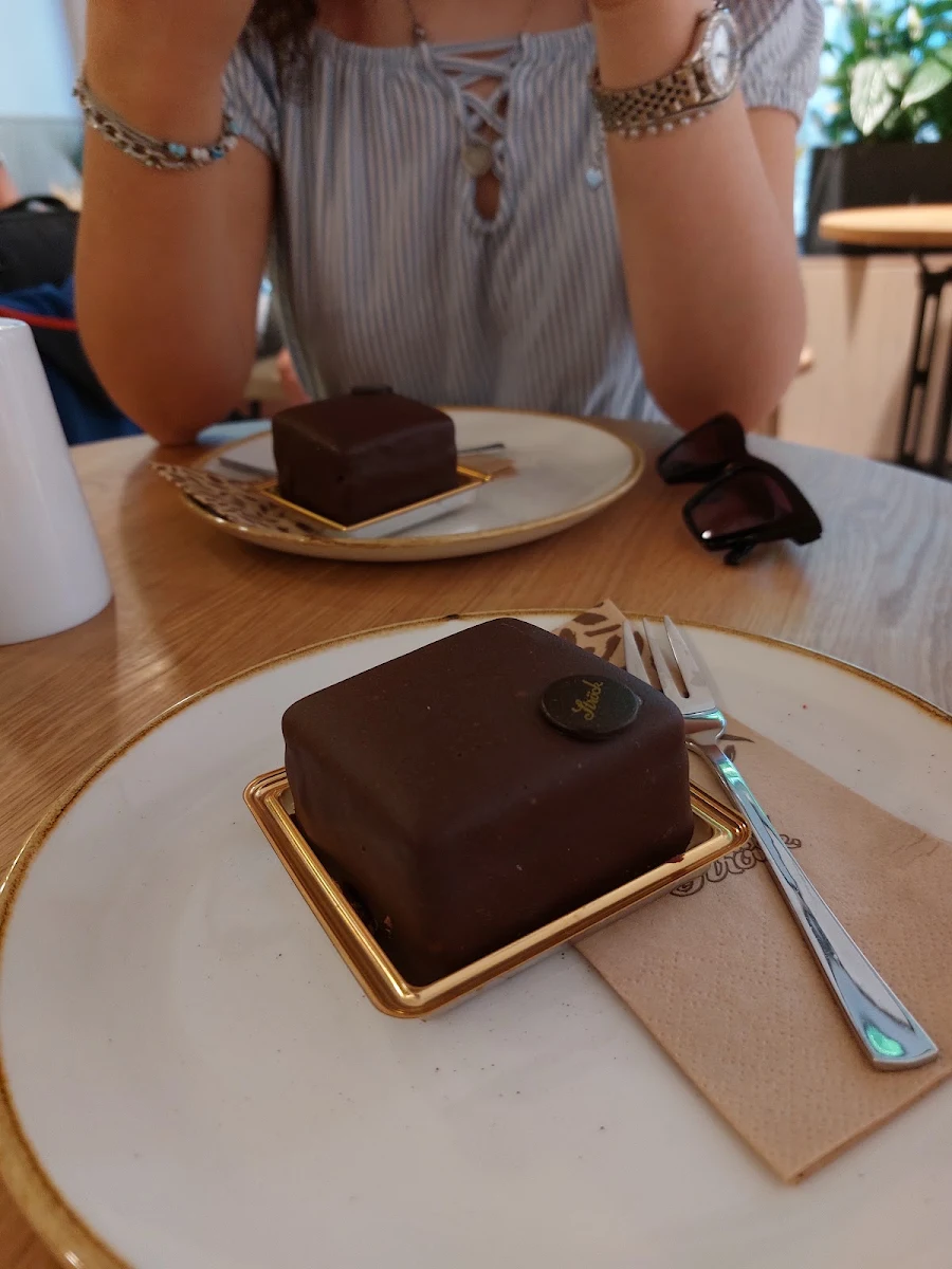 Sacher