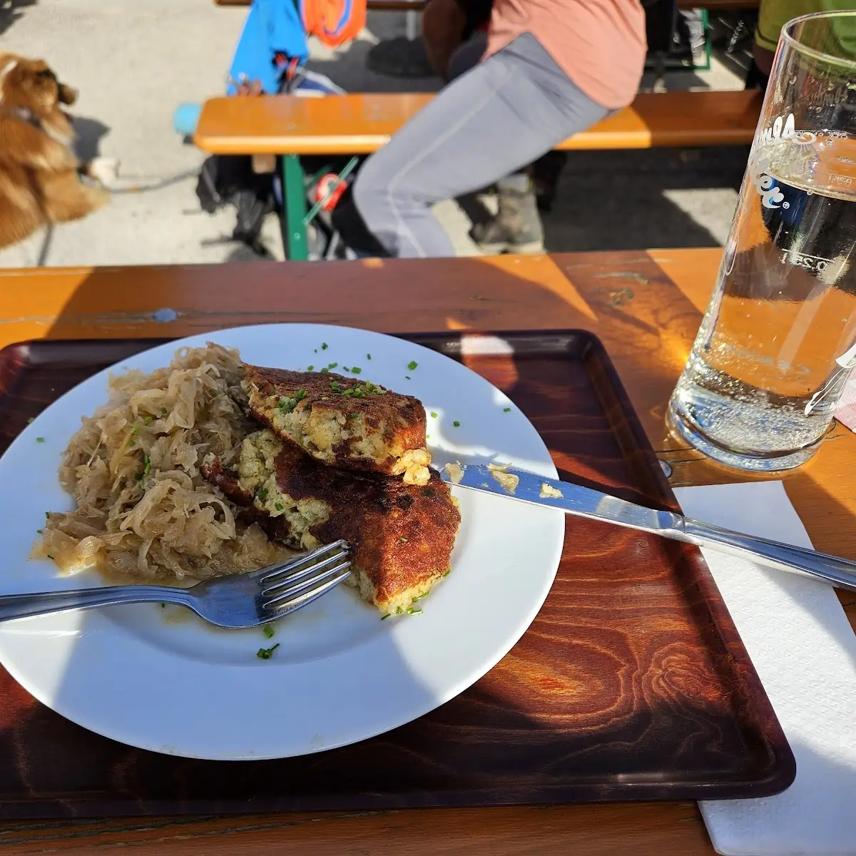 Kaspressknödel Mit Sauerkraut