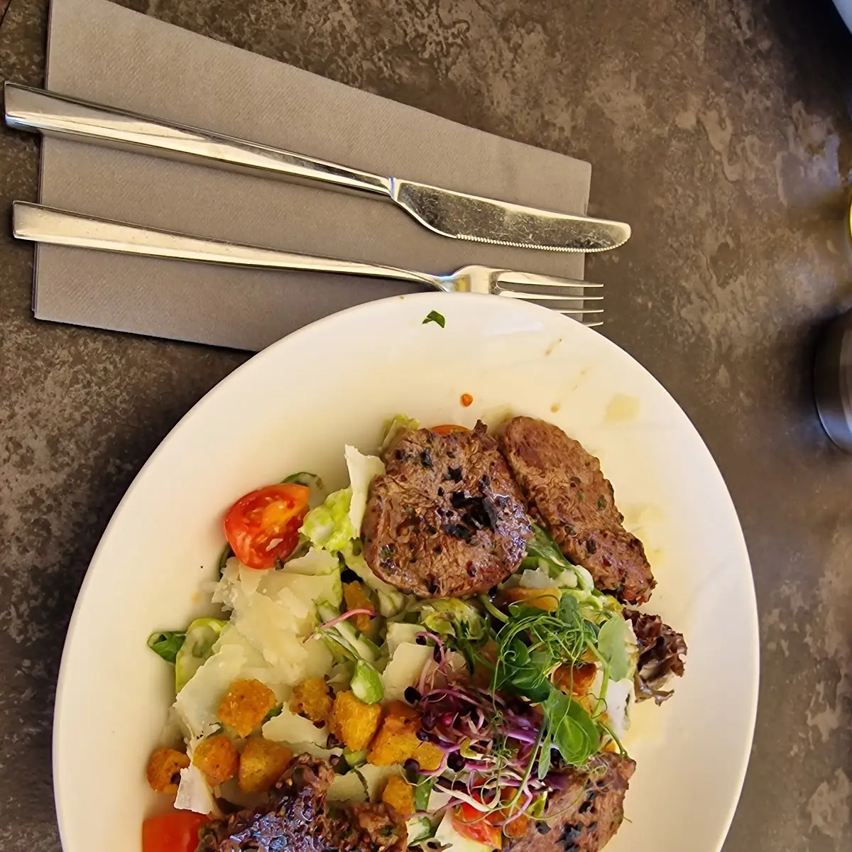 Salat Caesar Mit Rinderfilet