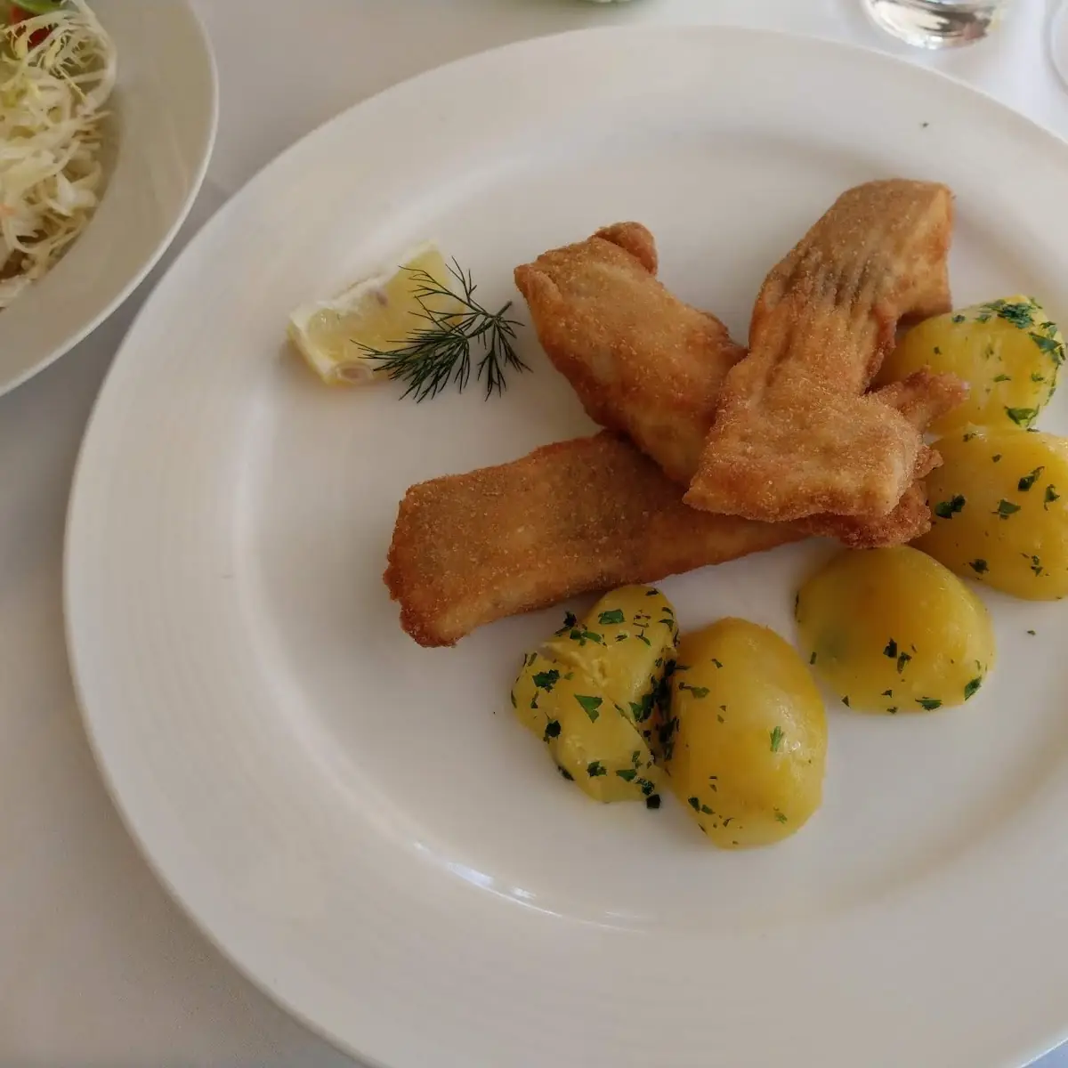 Cordon Bleu Mit Bratkartoffeln