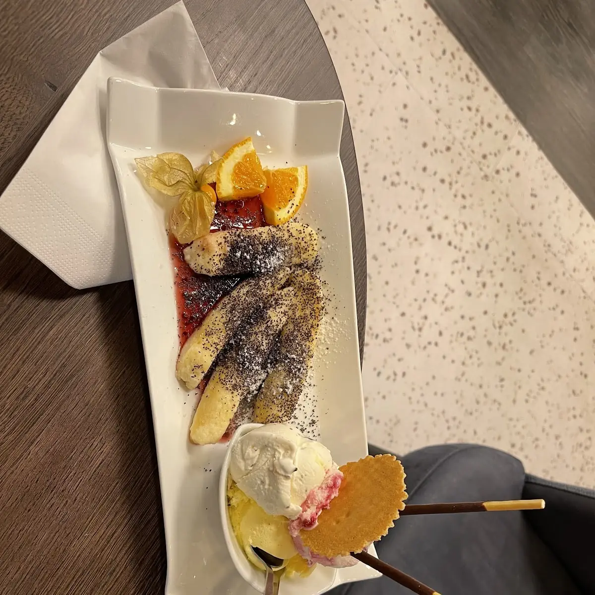 Mohnnudeln Mit Eis