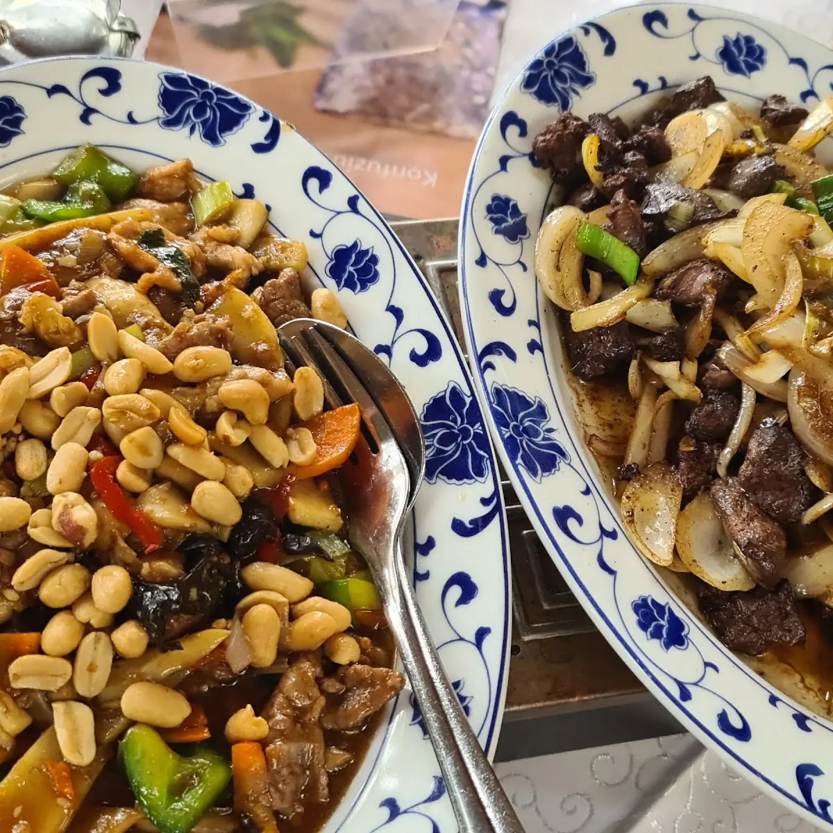 8 Schätze Mit Chilly Und Gebratene Hühnerleber Mit Zwiebel