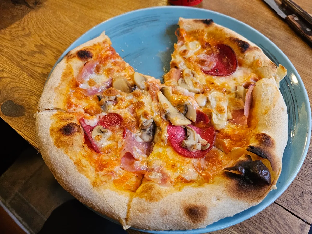 Pizza Salami
