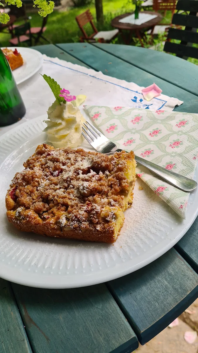 Rhabarberstreuselkuchen