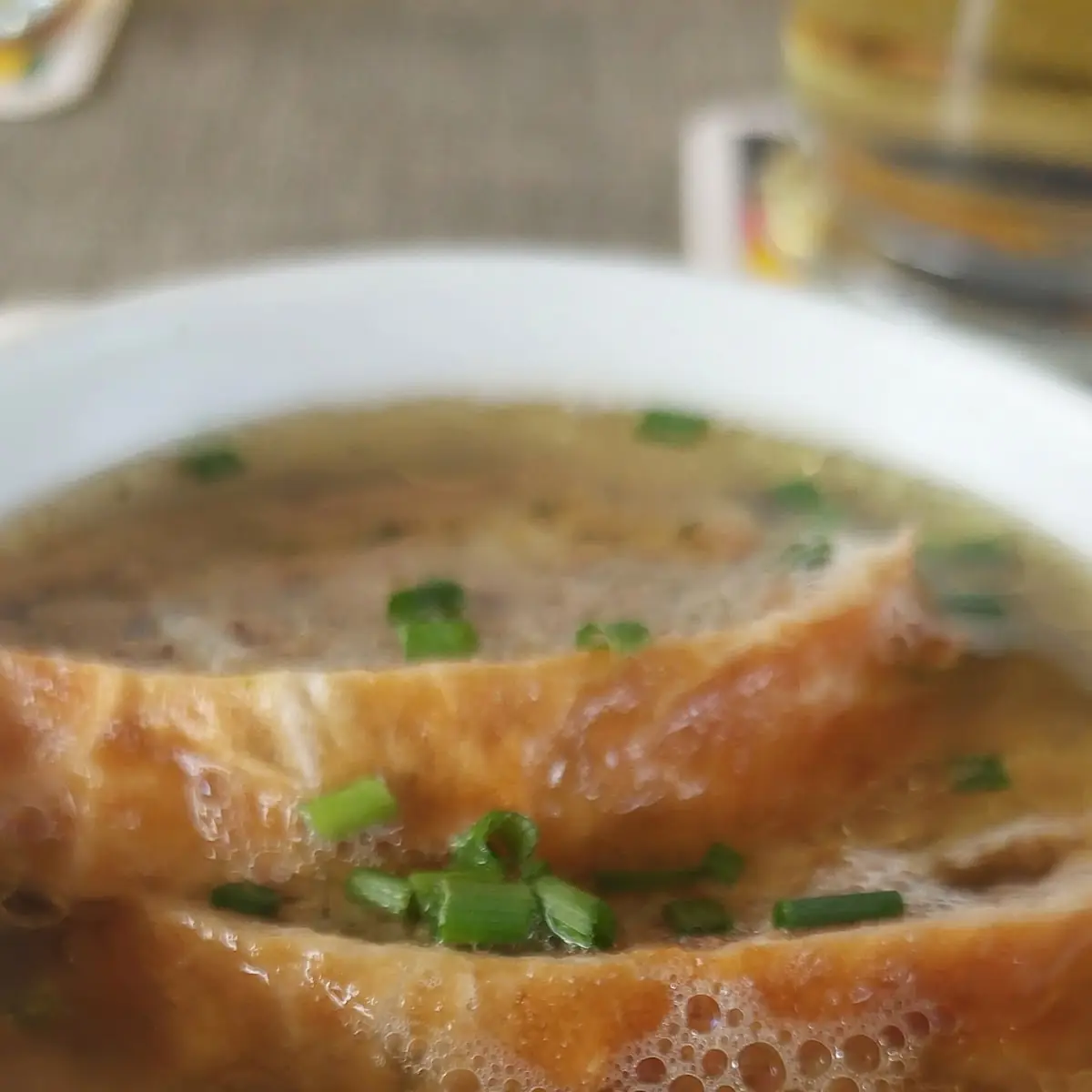 Fleischstrudelsuppe