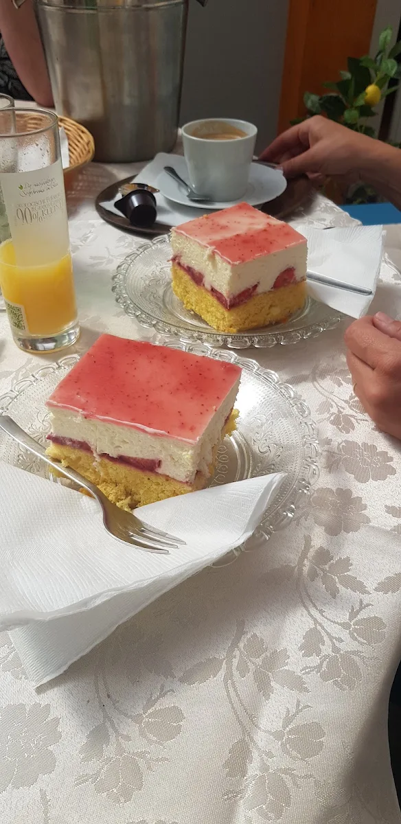Erdbeerschnitte