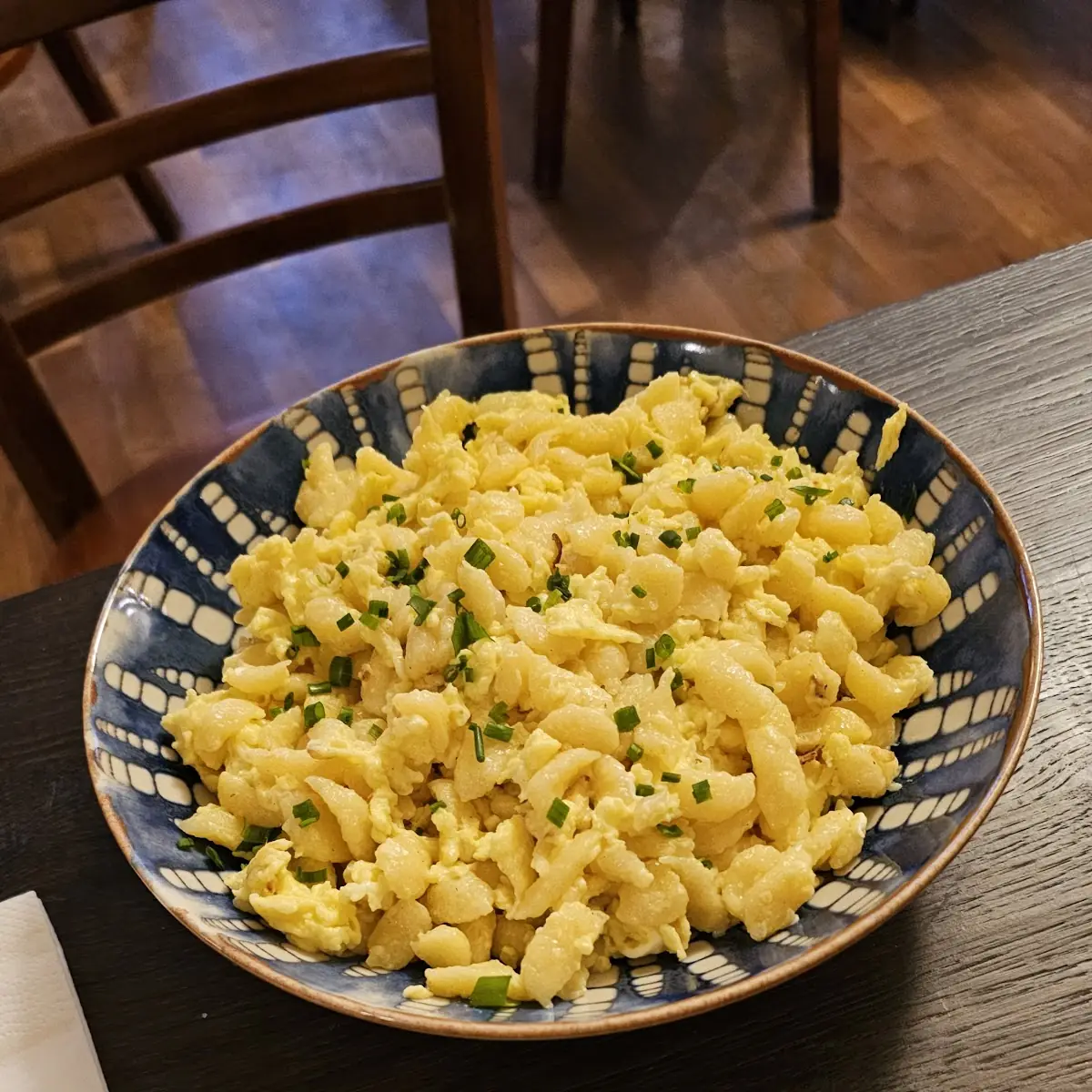 Eiernockerl Mit Blattsalat