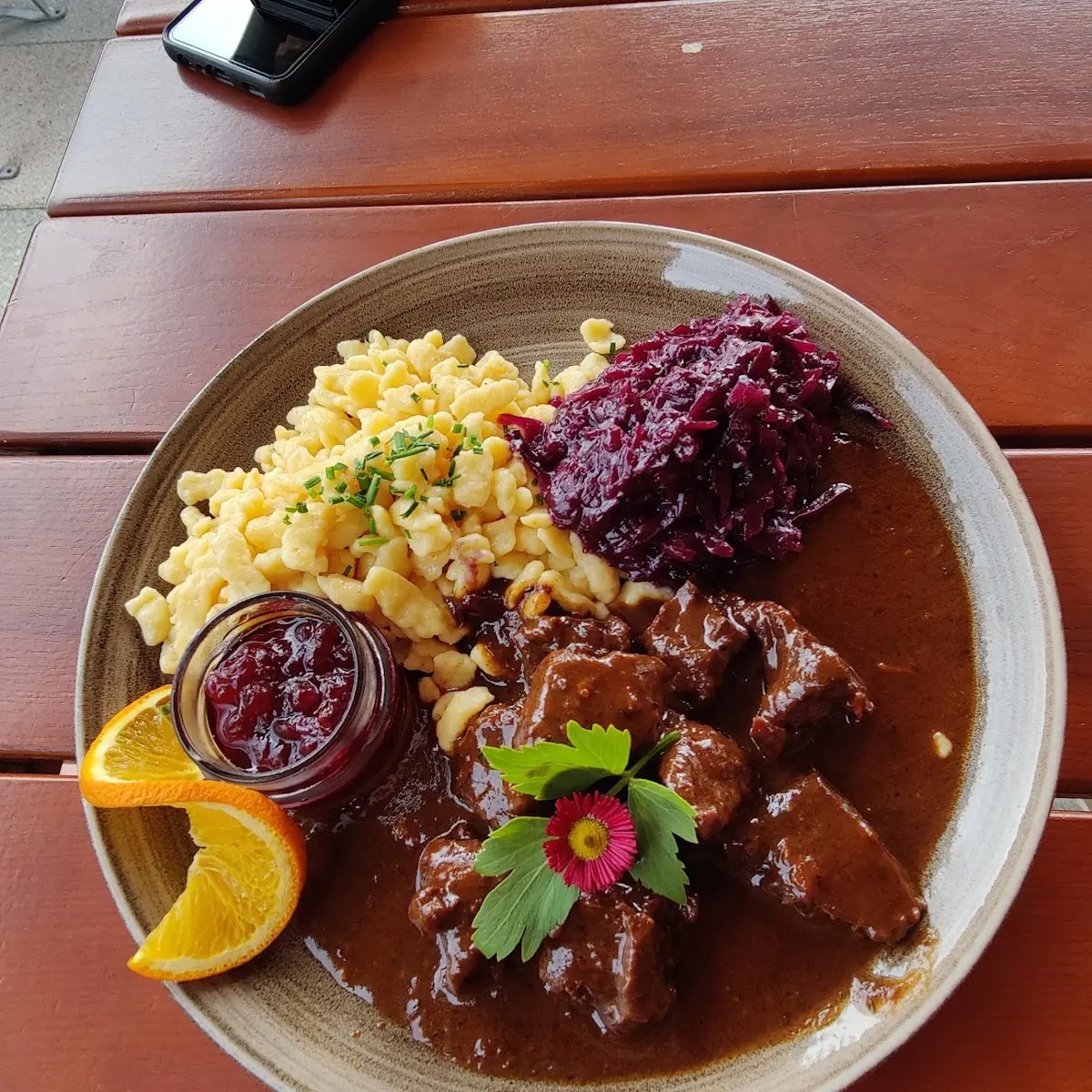 Wildragout Mit Spätzle