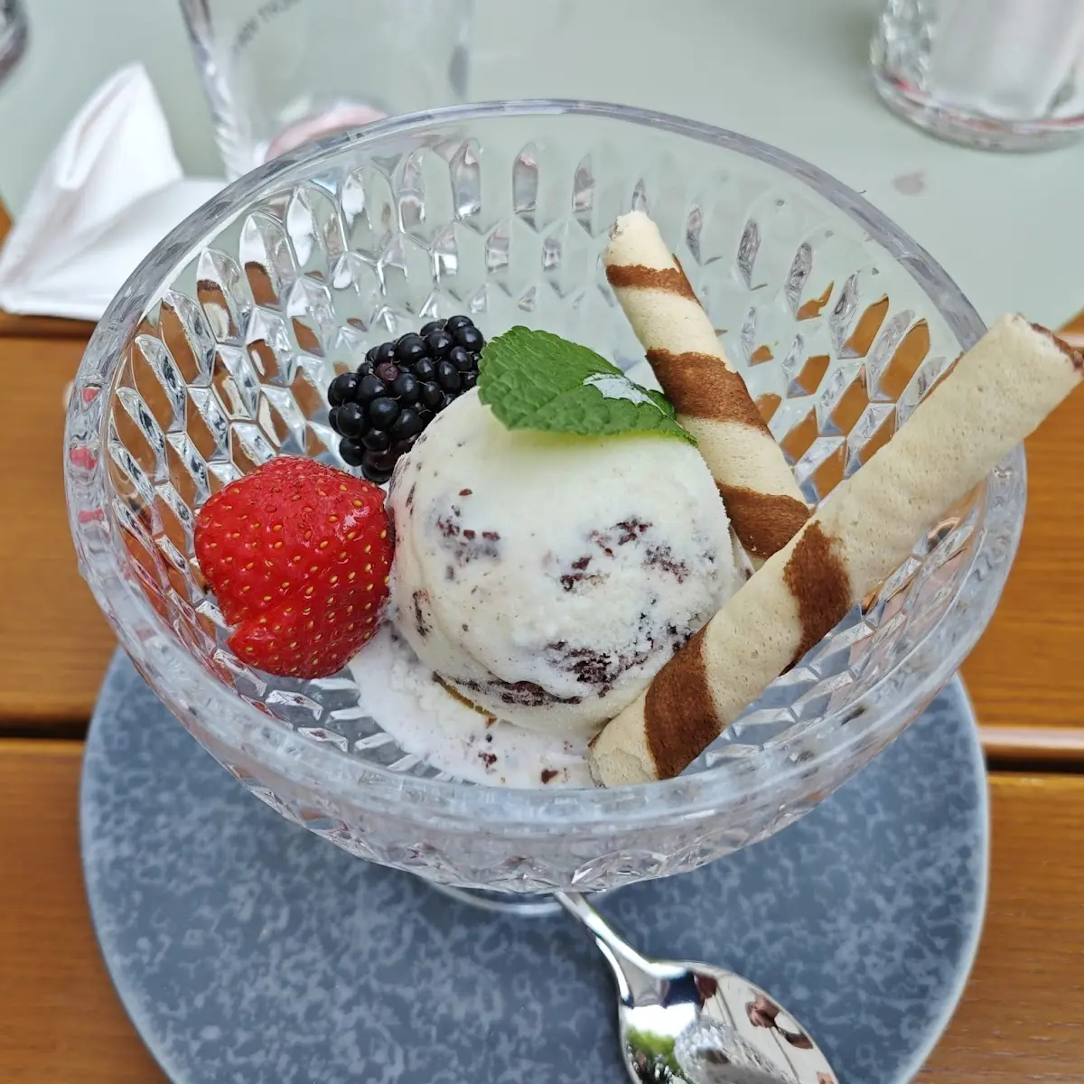 Stracciatella-eis