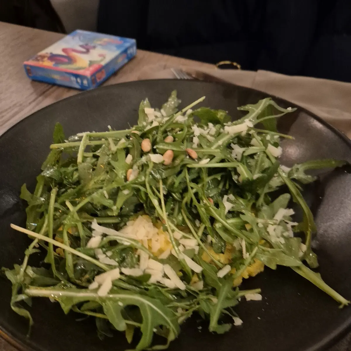 Highlights, Restaurant Central