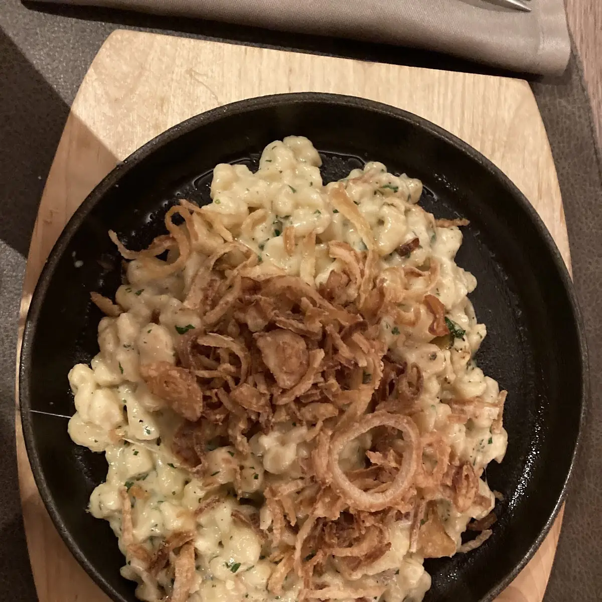 Käse Spätzle, Restaurant Central