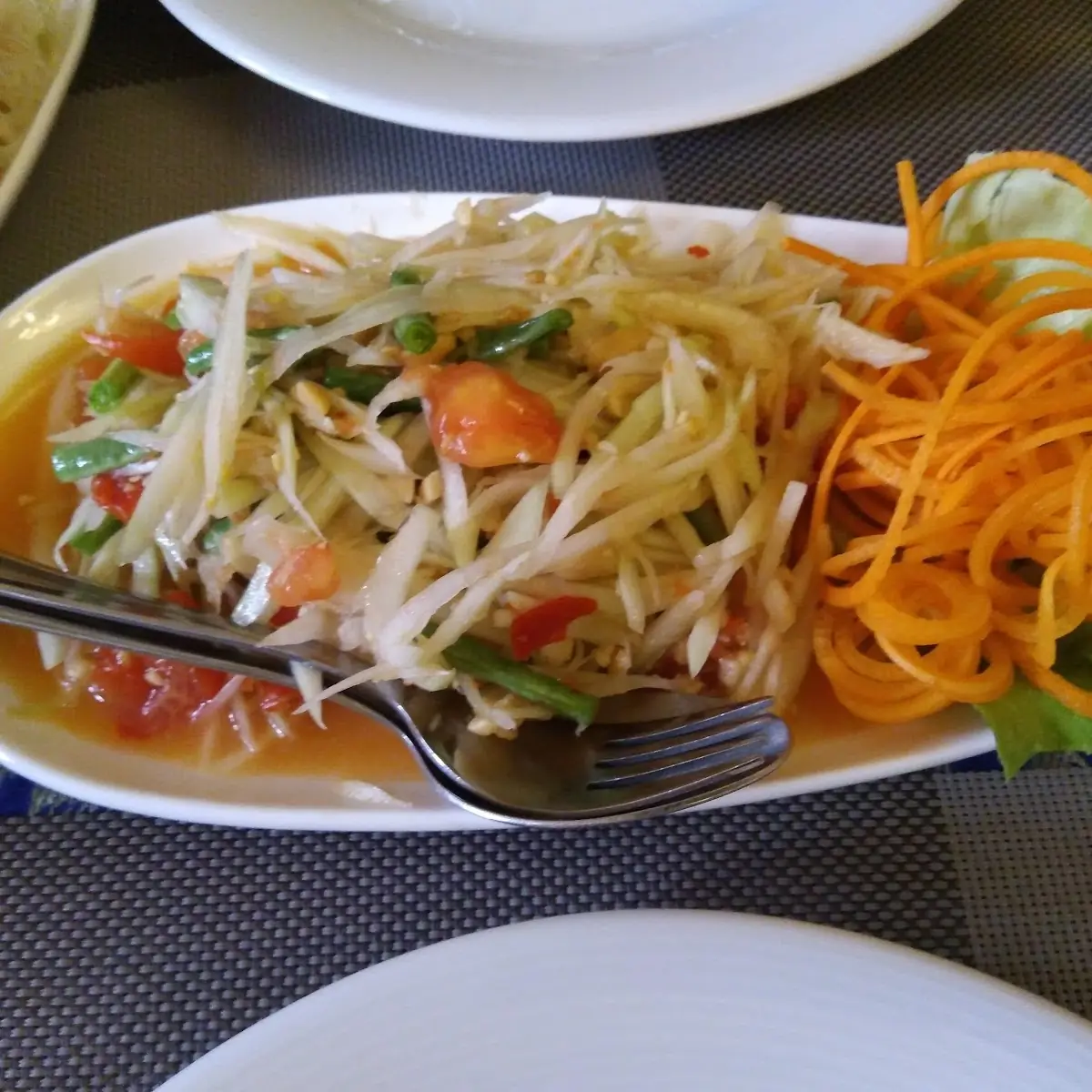 - Somtam
