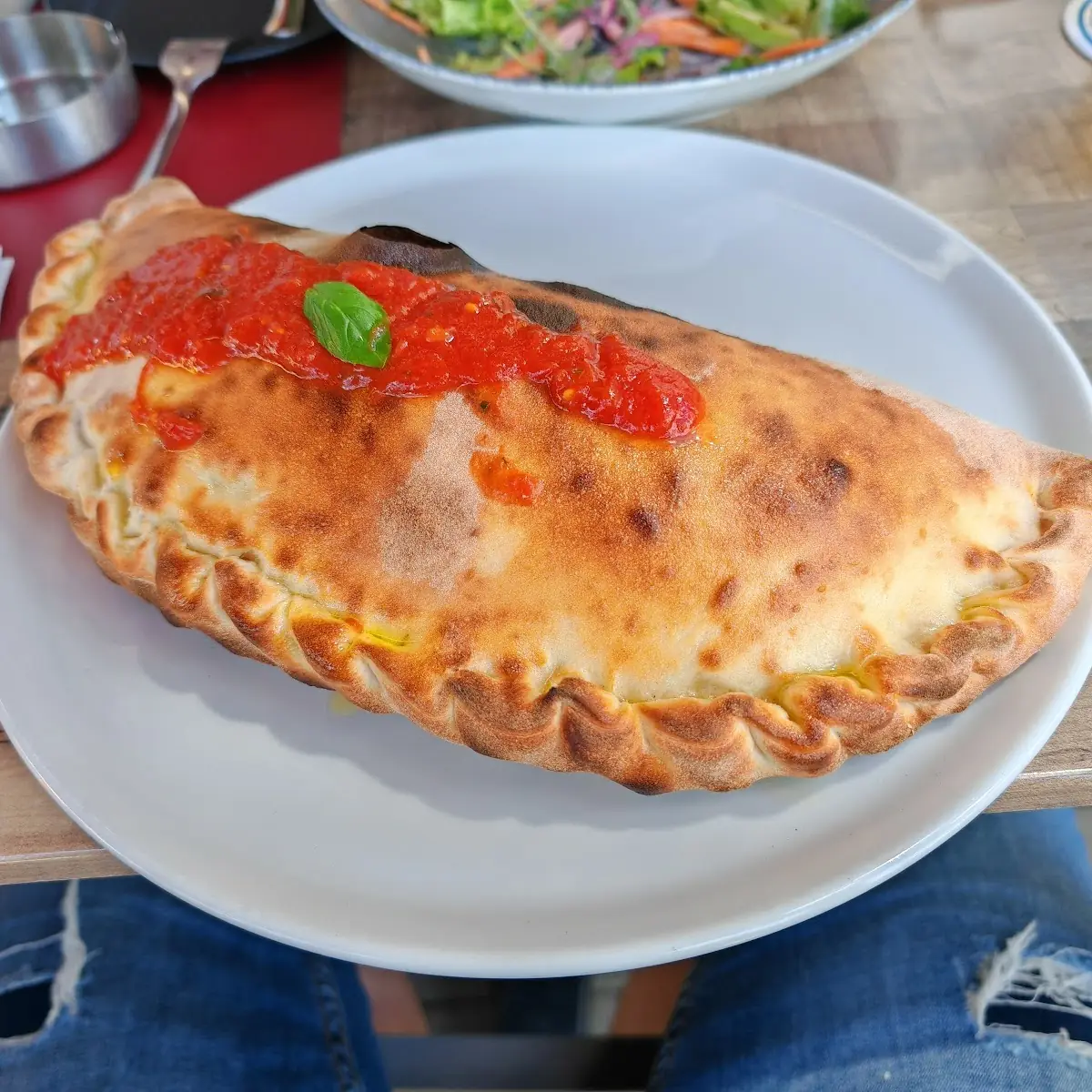Calzone
