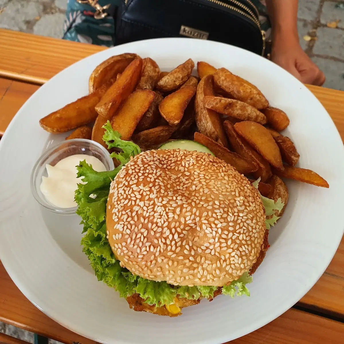 Jumbo Burger