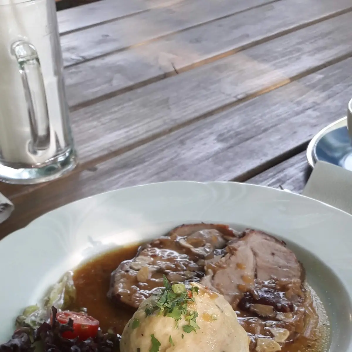 Schweinebraten Mit Semmelknödel
