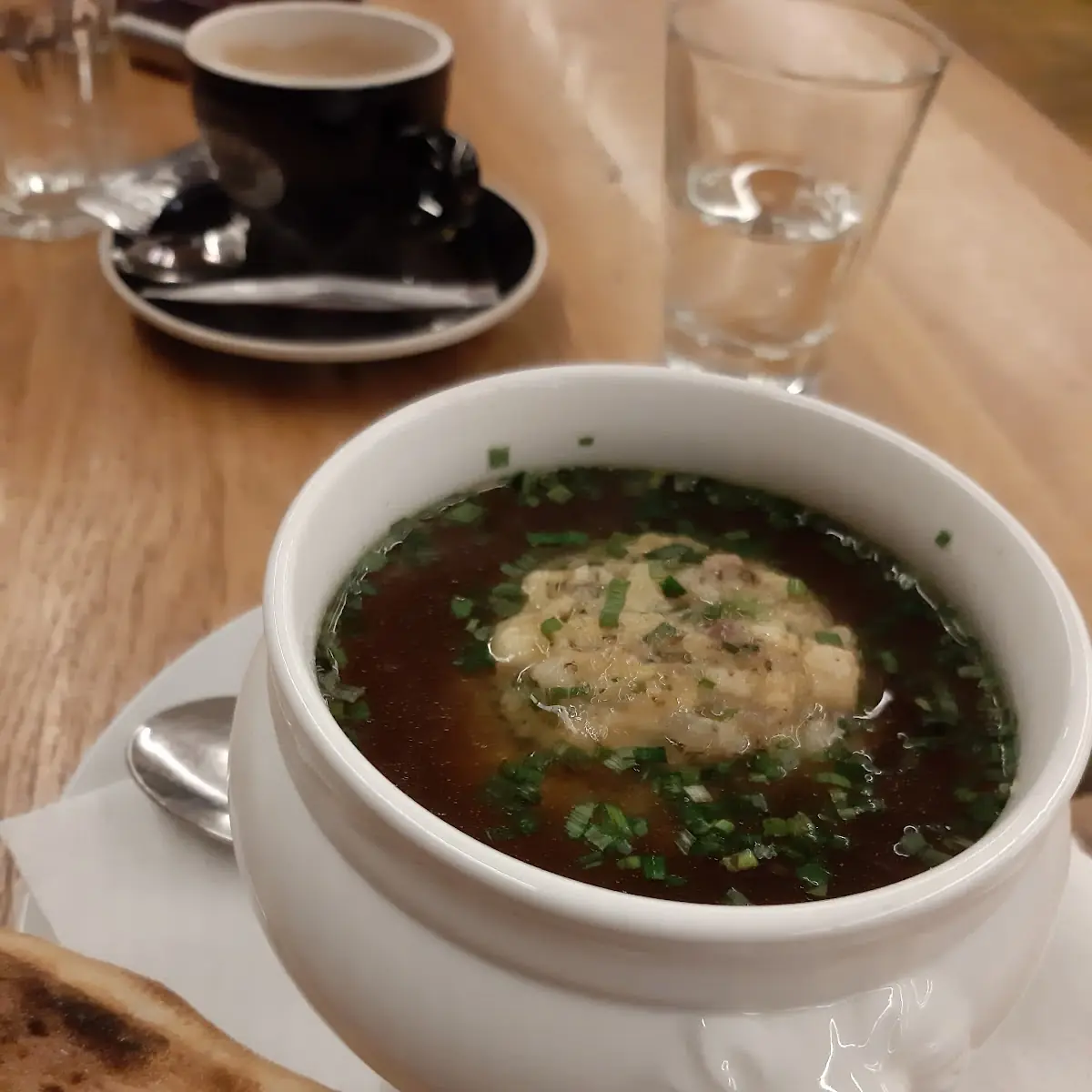 Speckknödelsuppe