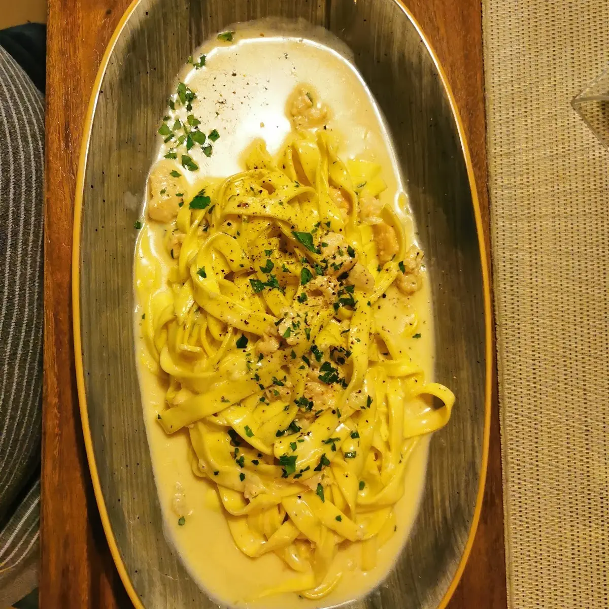 Bandnudeln Mit Zucchini Und Shrimps, Ristorante Pizzeria Pension "Zum kleinen Italiener"