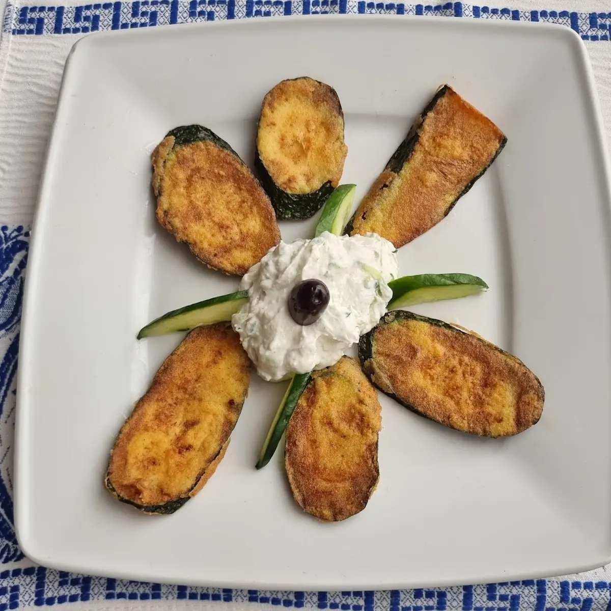 Kolokithakia Gebackene Zucchini Mit Tzatziki