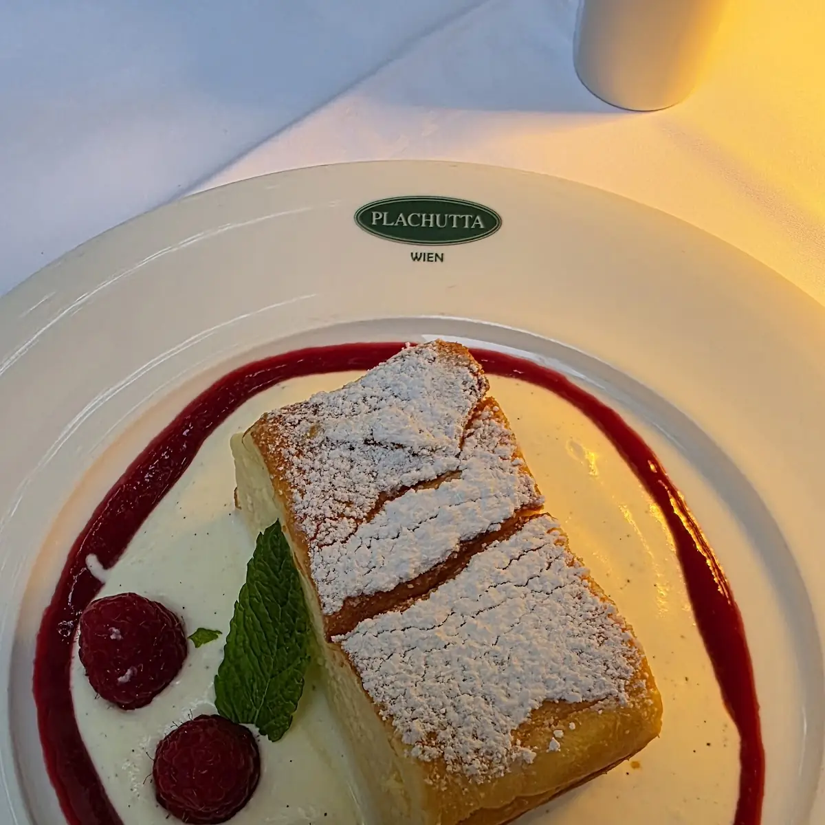 Milchrahmstrudel