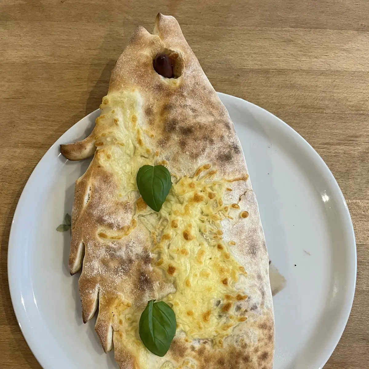 Pizza Calzone Zusammengeklappt
