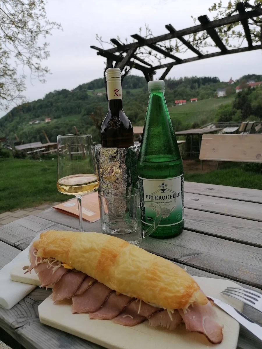 Käsestangerl