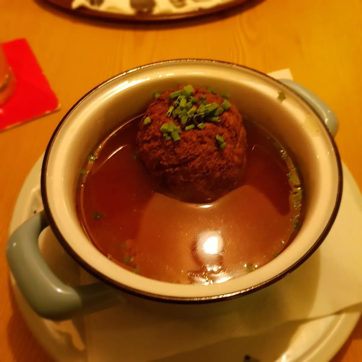 Leberknödelsuppe