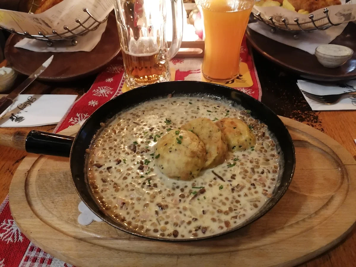 Specklinsen Mit Knödel