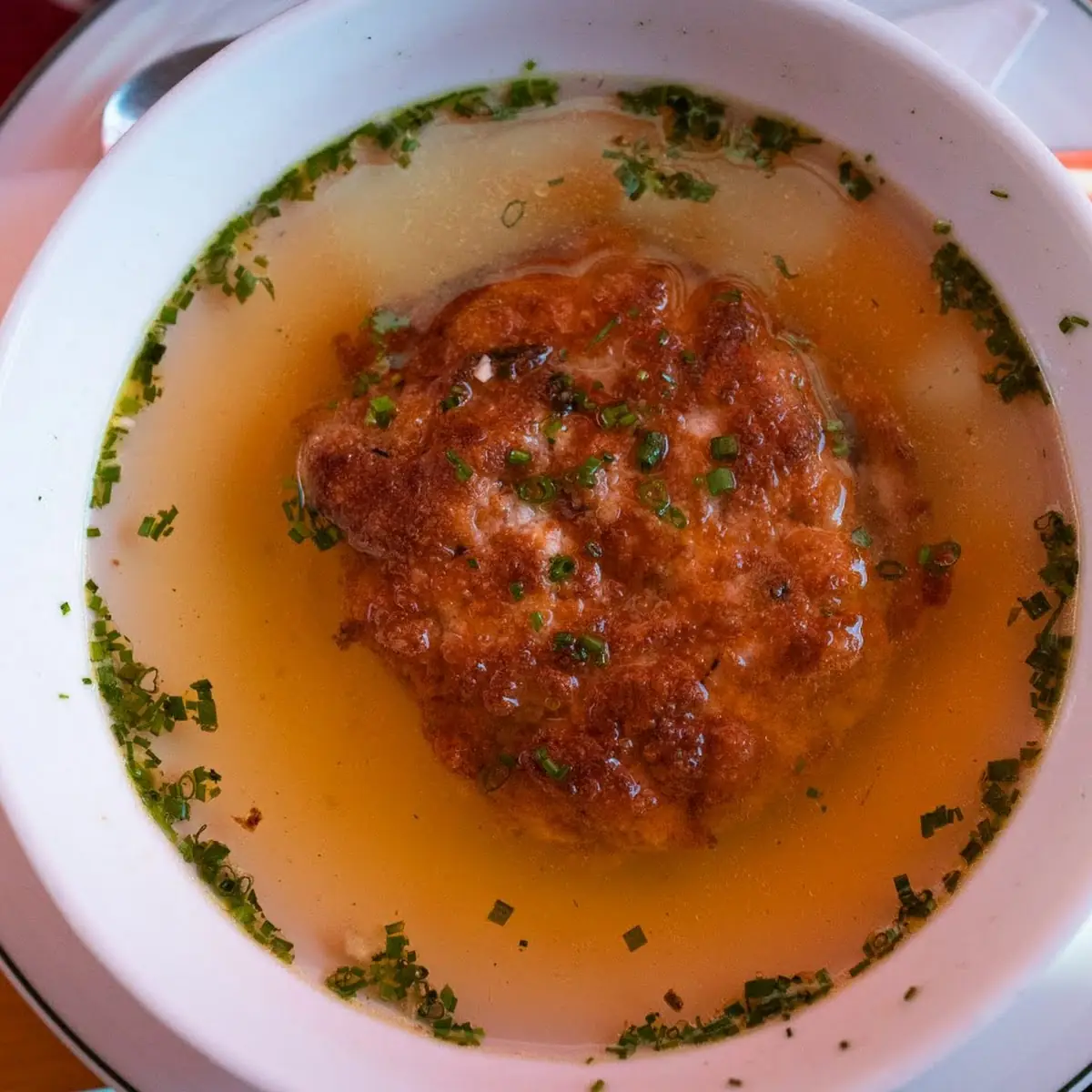 Kaspressknödel Suppe