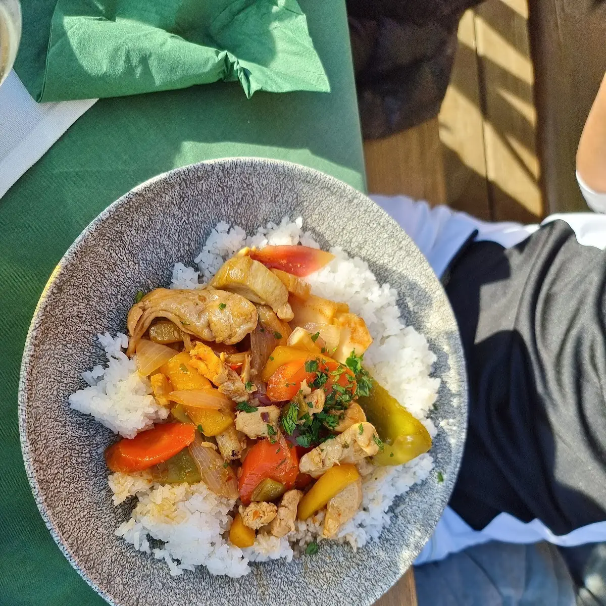 Wok Hühne
