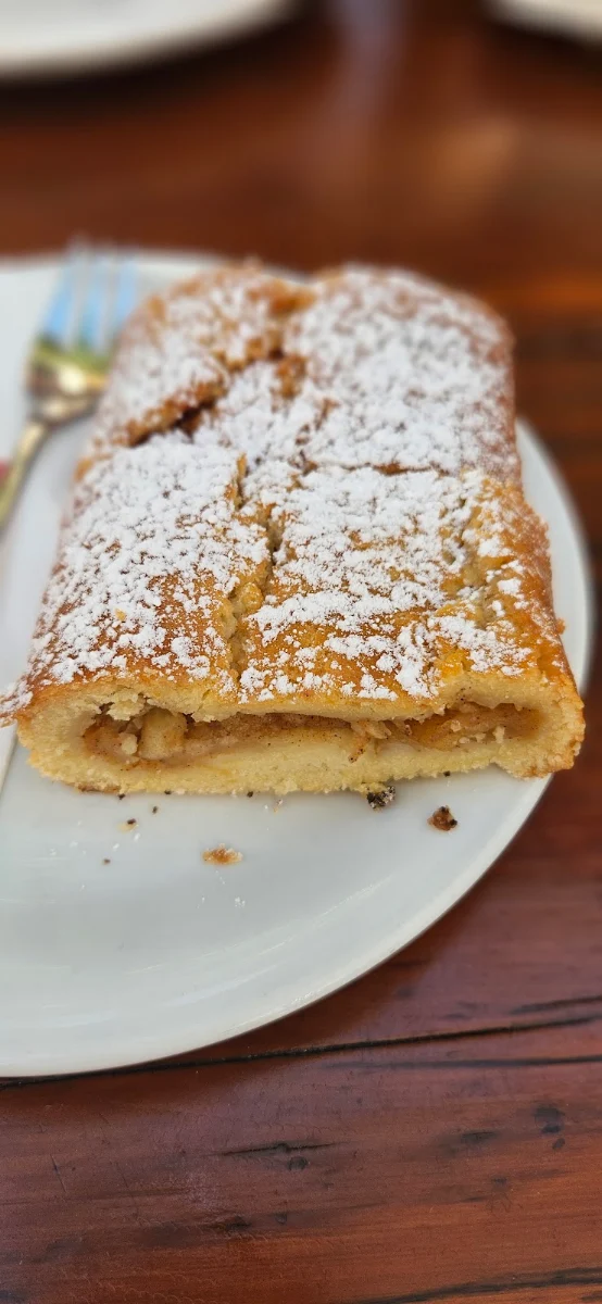 Apfelstrudel