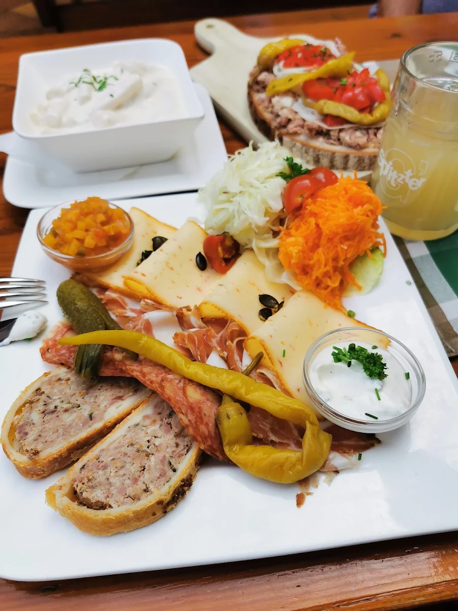 Schmankerlplatte