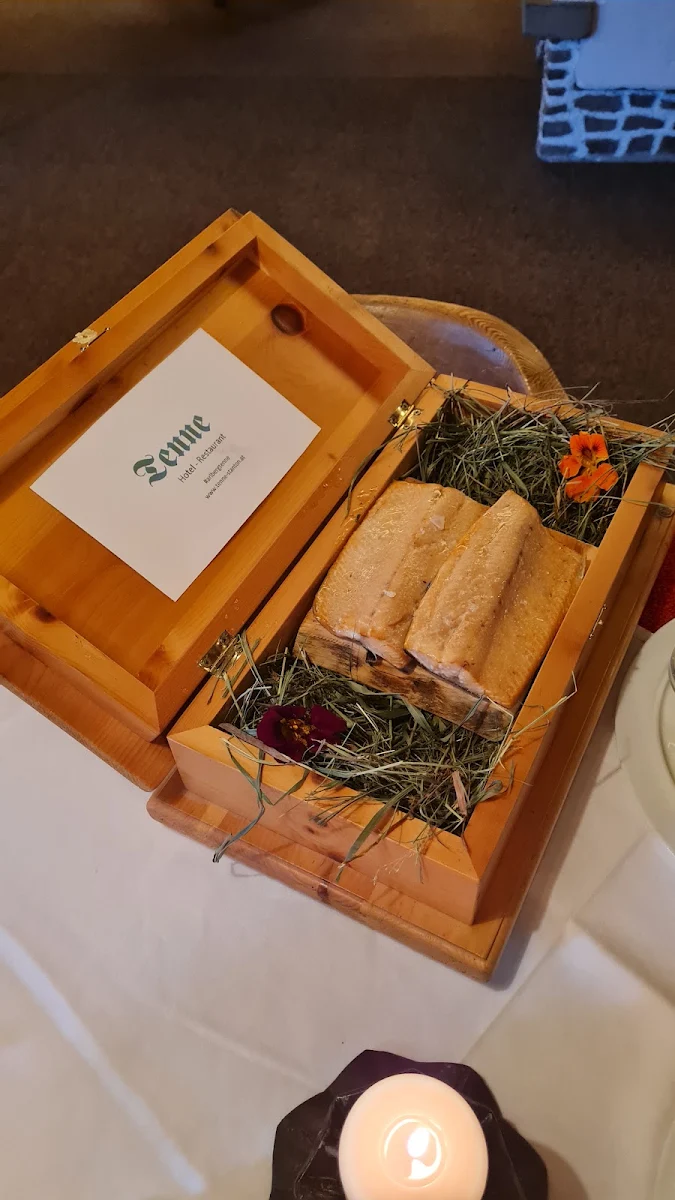 Frisch Geräuchertes Lachsforellenfilet