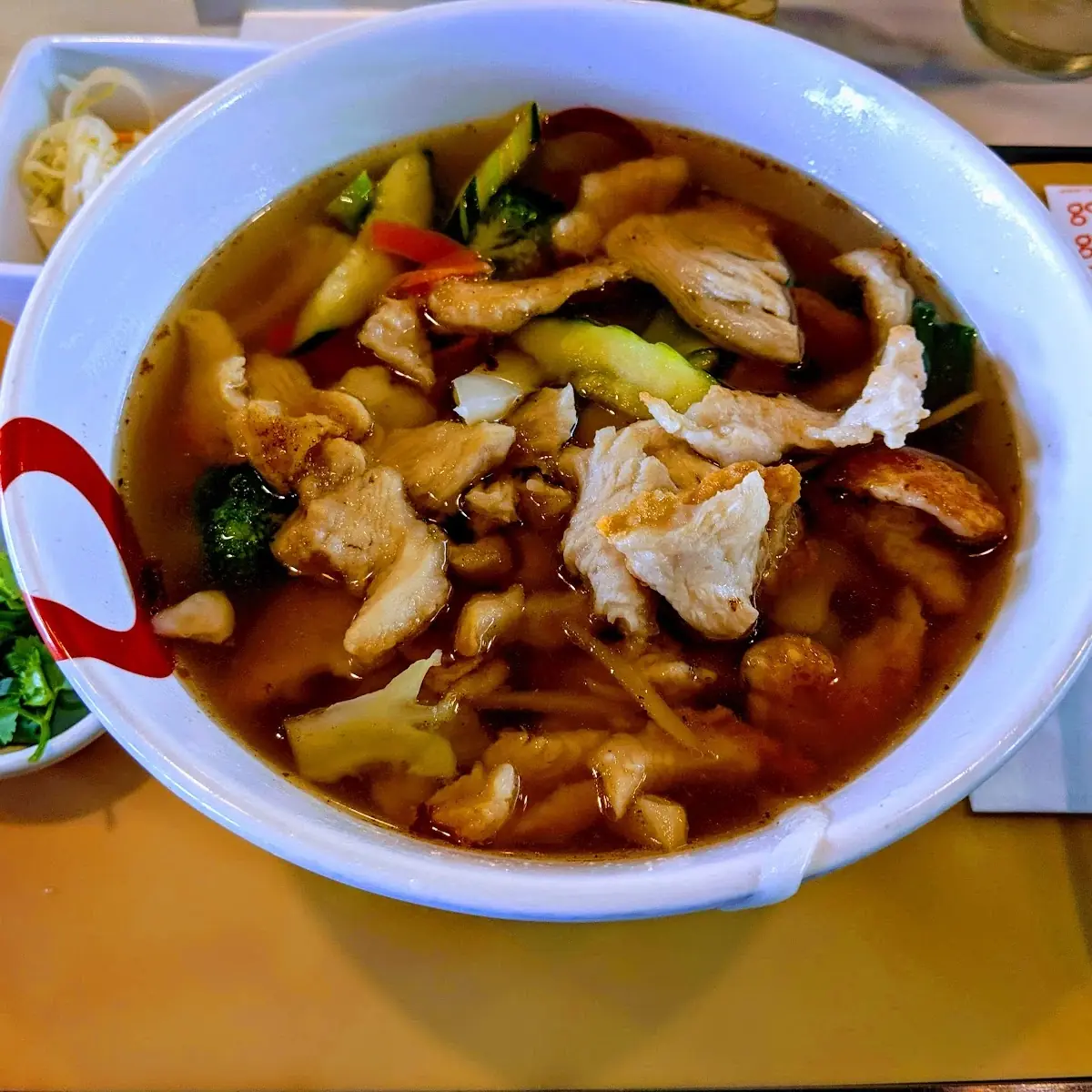 Lamen Huhn